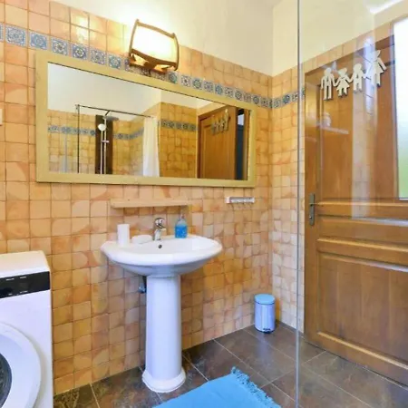 Villa Sole In Istria For 10 People With 4 Beedrooms And Private Pool